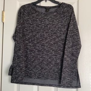 🟥🟥 Ann Taylor Women’s Long-Sleeve Lightweight Sweater (size M)